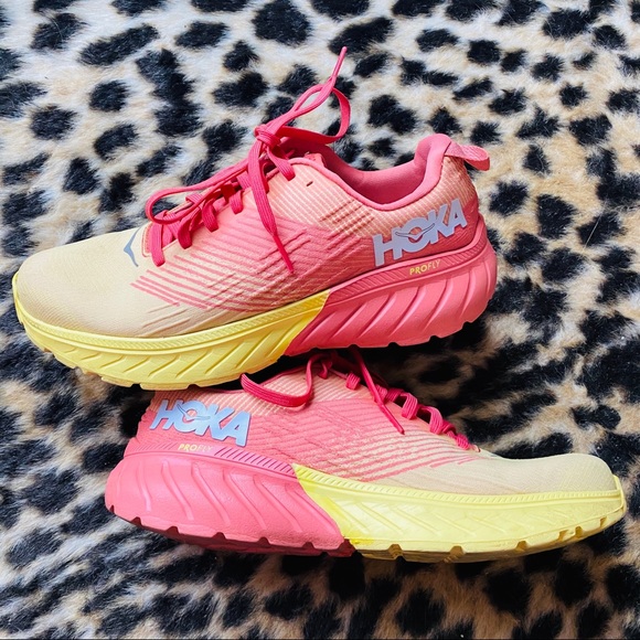 Hoka One One Shoes - Hoka One Mach 3 running shoes